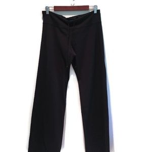 Lululemon yoga/exercise leggings straight cut leg